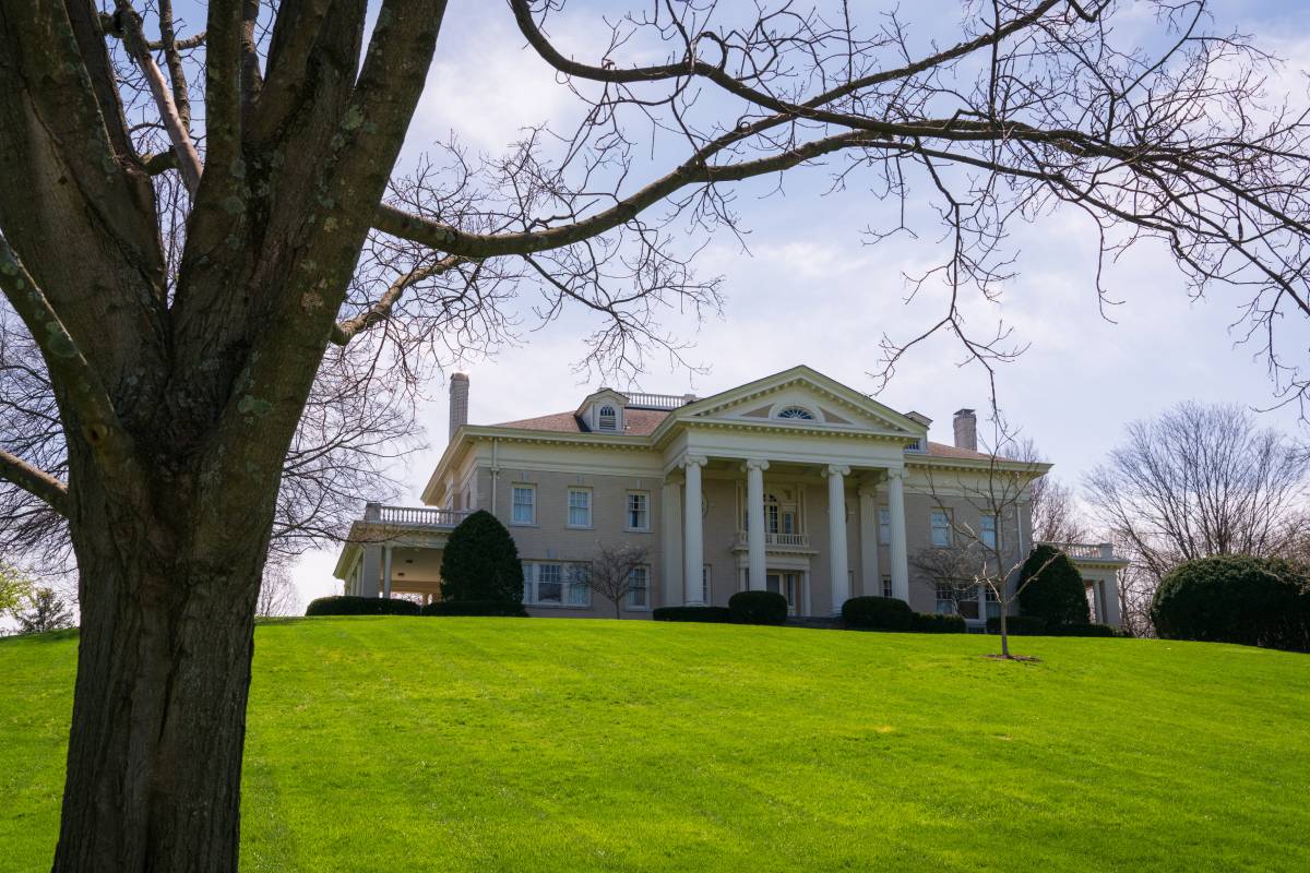 A calming, scenic image of the historical Hawthorn Hill just north of Oakwood, OH